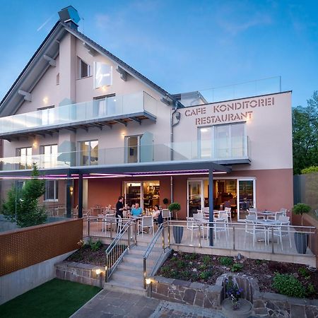 Hotel Restaurant Sailer Seewalchen Exterior photo